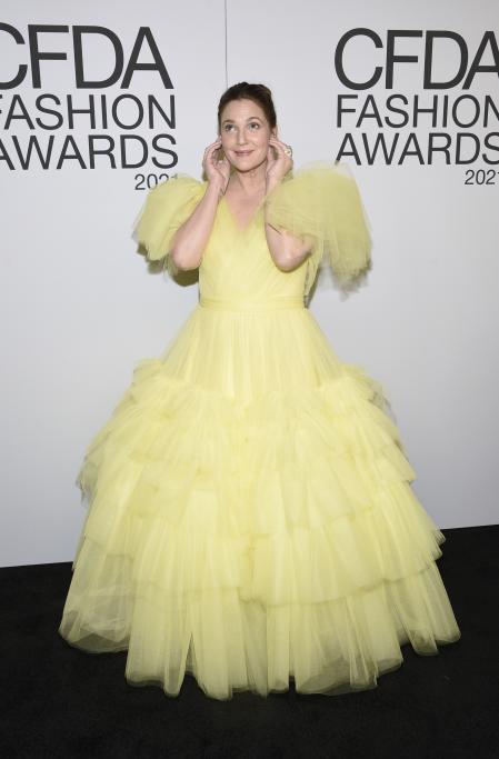 Drew Barrymore en los Premios CFDA celebrados en Nueva York