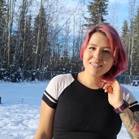 Sinead vive en Yukon, una zona indígena de Canadá muy aislada de la civilización