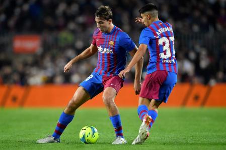 Ilias Akhomach debutó con el dorsal 37 contra el Espanyol