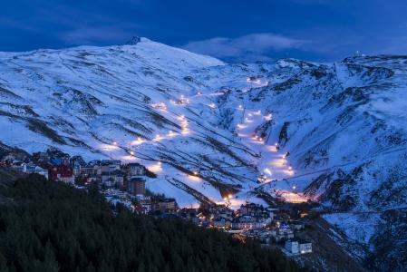 Descenso nocturno en Sierra Nevada