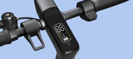 Yadea KS3, el práctico patinete eléctrico que se pliega en menos de tres segundos.