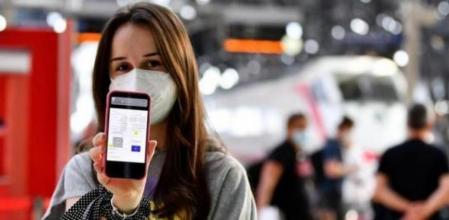 LV_Salut suspende temporalmente la obligatoriedad del certificado covid por el colapso informático