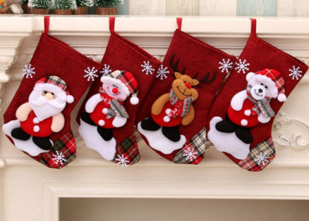 Calcetines de Navidad para el árbol o la chimenea