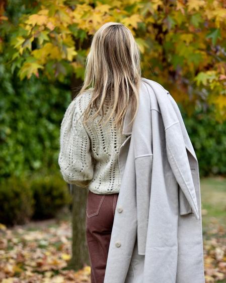 Amelia Bono con el abrigo de Primark