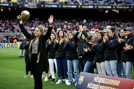 La capitana del Barça ha estado acompañada por todo el equipo