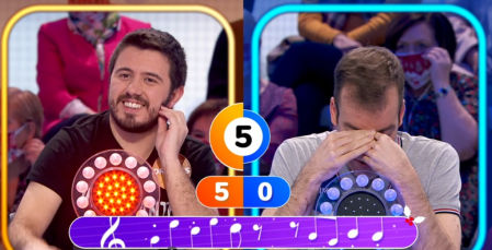 Orestes intentó adivinar la letra de la canción