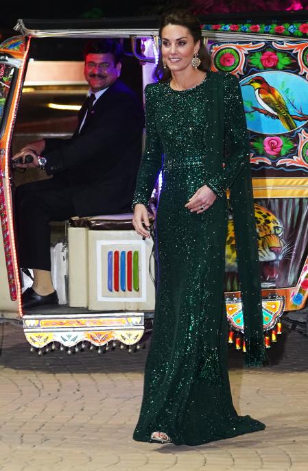 Kate Middleton con el espectacular diseño de Jenny Packham