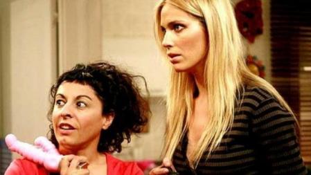 Imagen del capítulo multado por el Supremo de 'La que se avecina' por promocionar una empresa de artículos eróticos