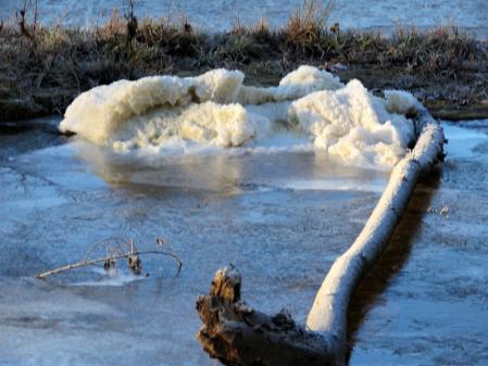 Helada en el río Ges.