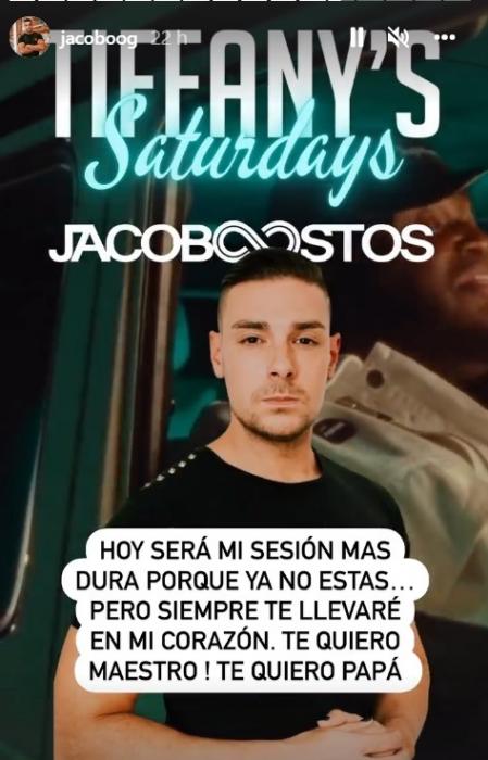 Jacobo Ostos anunció en sus redes sociales que acudiría a su puesto de trabajo como dj horas después de la muerte de su padre