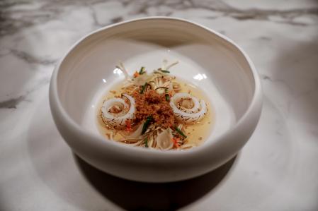 El calamar con crujiente de pollo