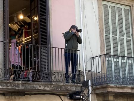 El fotógrafo de 'Guyana Guardian', Xavier Cervera, tomó una de las tres tomas desde el balcón del primer piso de una de las tiendas de la Rambla.
