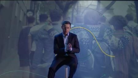 Javier Ruiz en el vídeo promocional de su nuevo programa, 'Las Claves del Siglo XXI' de TVE