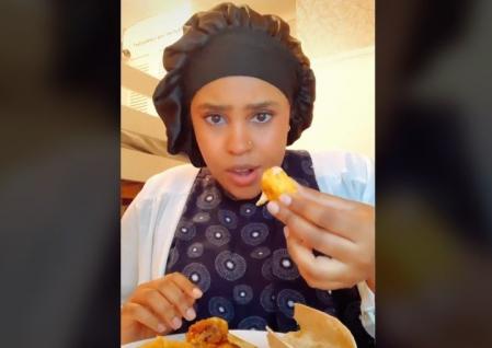 Cuando vio lo caro que era el restaurante entró en pánico