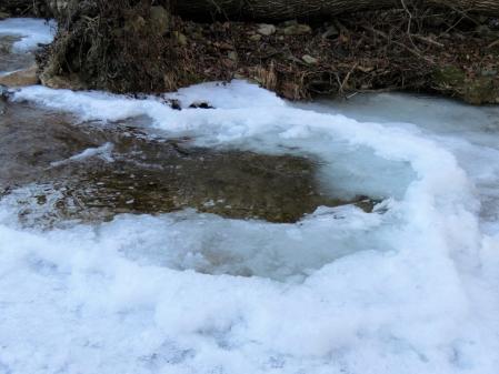 El Ges congelado a su paso por Sant Pere de Torelló.