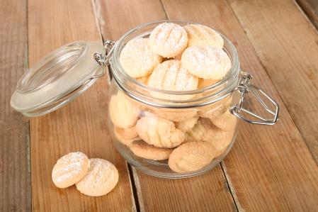 En un recipiente limpio, fresco y seco, las galletas pueden conservarse hasta dos meses