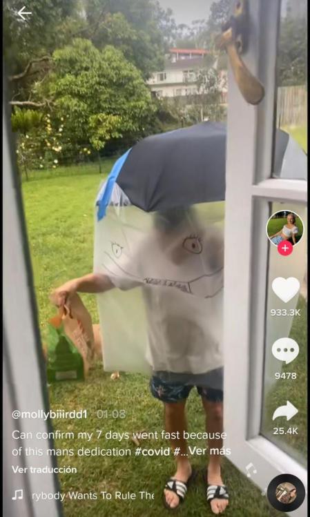 El truco empleado por el padre ha sido todo un éxito y ha amenizado la cuarentena de su hija