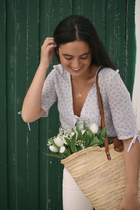 Se han recuperado el estampado Liberty tan inglés, con multitud de diferentes motivos de pequeñas flores