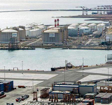 26 - 02 - 2014 / Barcelona / Vistas de Barcelona desde el castillo de monjuich castell montjuic / Foto: Llibert Teixido - Muelle inflamables -