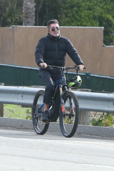 Simon Cowell and Lauren Silverman in Malibu