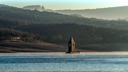Sequía en el pantano de Sau.