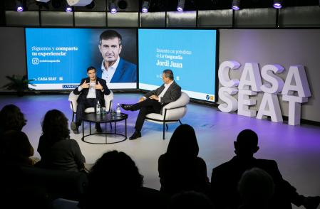 Los suscriptores aprovecharon para formular sus preguntas y dudas al director del diario