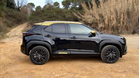 Esta versión Cross es ligeramente más grande y con una estética crossover inconfundible.