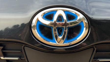 Toyota Yaris Cross AWD-i Adventure