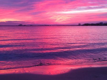 Candilazo en la playa de Roses.