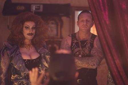 La mafia rusa de 'Nasdrovia' no es como el espectador supone.