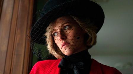 Kristen Stewart en un fotograma de la película 'Spencer'.