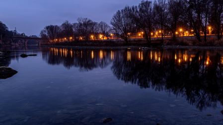 Amanecer en el Ter, en Manlleu.