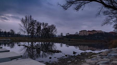 Amanecer en el Ter, en Manlleu.