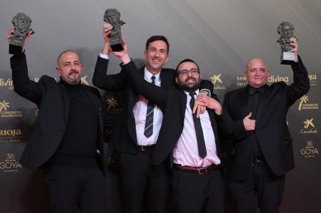Daniel Fontrodona, Oriol Tarrago, Marc Bech y Marc Ols posan con sus respectivos premios Goya