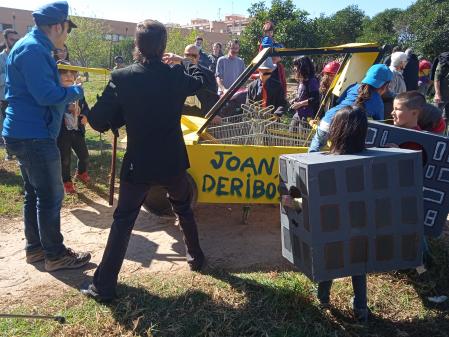 Performance en la manifestación contra el PAI de Benimaclet en febrero de 2022