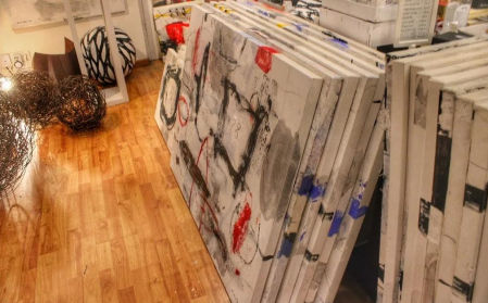 Algunas obras de diferentes proyectos artísticos de Carles Bros.