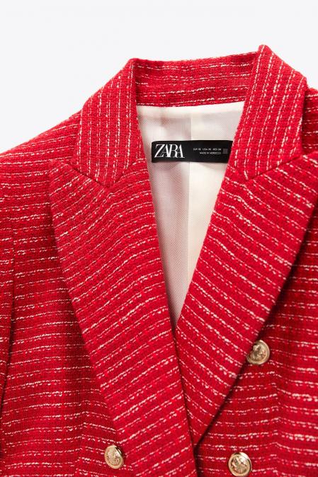 Blazer rojo de Zara