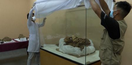 LV_Presentan en Perú las momias preincas de 8 niños sacrificados