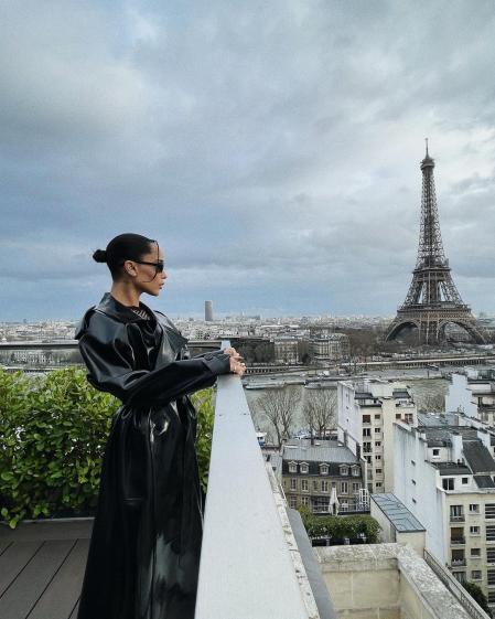 Zoë Kravitz en la promoción de 'The Batman' en París