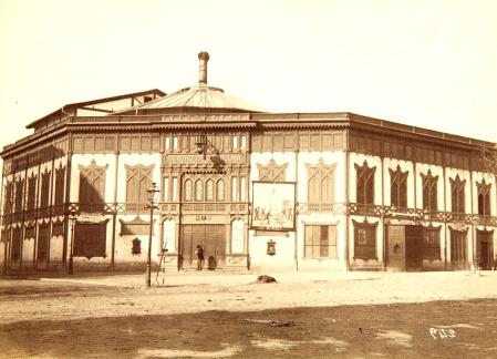 Imagen de época del Teatro Ribas de Plaça de Catalunya.