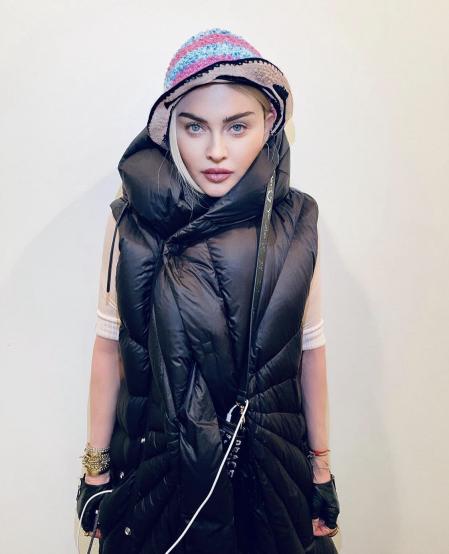 Madonna sorprende a sus seguidores con su aspecto
