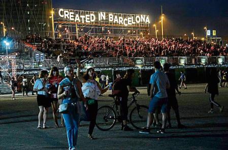 FOTO: ROSER VILALLONGA - BARCELONA / 03.06.2017 - FESTIVAL PRIMAVERA SOUND AL FORUM. AMBIENT NOCTURN A L'EXPLANADA DE L'ESCENARI HEINEKEN.