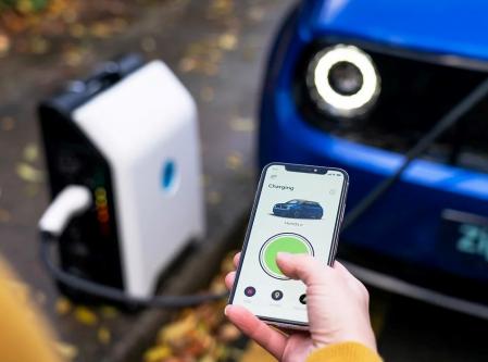 ZipCharge Go, la batería portátil para no quedarte nunca tirado con tu coche eléctrico.