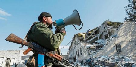 LV_Ucrania implora armamento