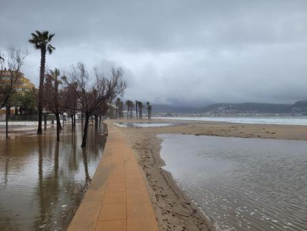 Efectos del temporal en Roses.