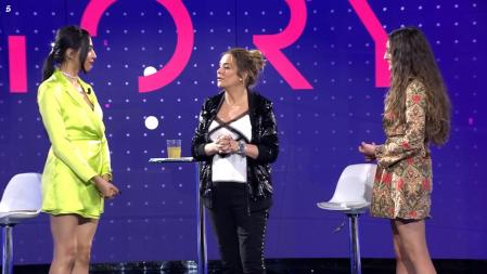 Carmen entró triunfal en el plató del debate de 'Secret Story', donde se reencontró con su archienemiga, Laila Lahr.