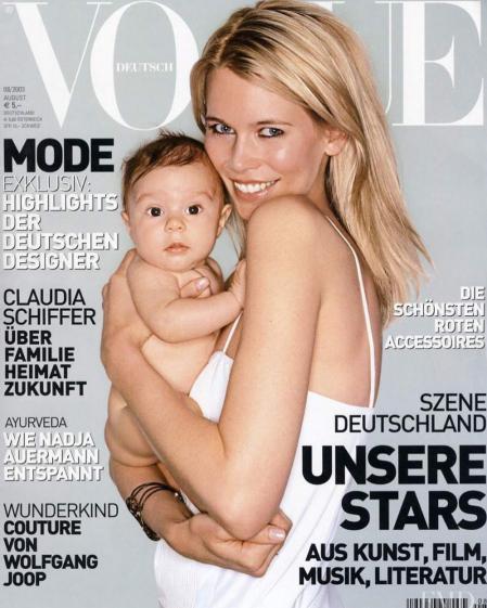 Claudia Schiffer posó junto a su hijo Casper para la revista 'Vogue'