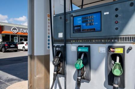 El elevado precio de los carburantes es una de las causas que explican el crecimiento de la micromovilidad urbana&nbsp;