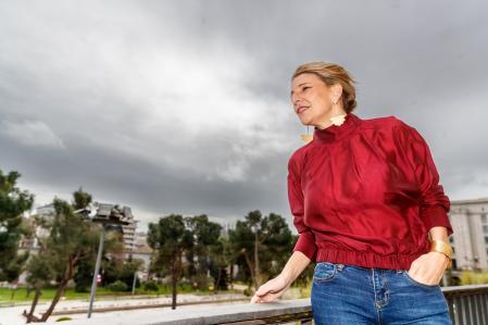 Yolanda Díaz Pérez (Fene, La Coruña, 6 de mayo de 1971) es una abogada y política española, ministra de Trabajo y Economía Social desde enero de 2020 y vicepresidenta segunda del Gobierno de España desde julio de 2021