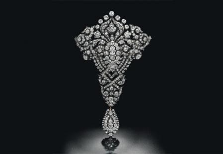 Broche Devant de Corsage